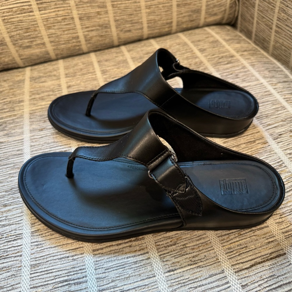 Fitflop Vera Toe-Post Sandals - All Black - Size Euro 42/US 10 - NIB